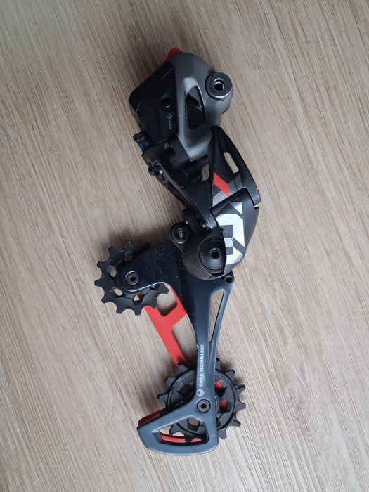 Przerzutka tylna SRAM X01 Eagle AXS bluetooth  bezprzewodowy