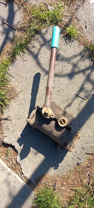 Помпа ручна.нова   1500гр