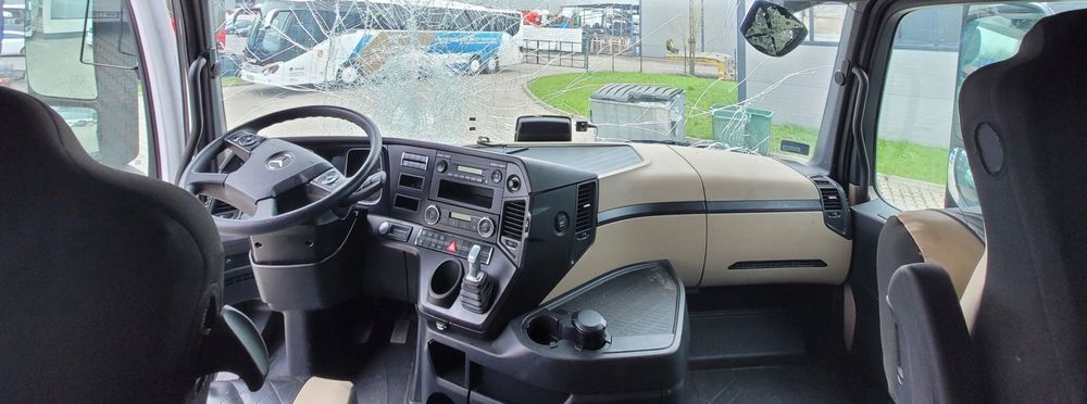 KOMPLETNA PRZEKŁADKA WNĘTRZA DO ANGLIKA MERCEDES ACTROS MP4 E5 E6