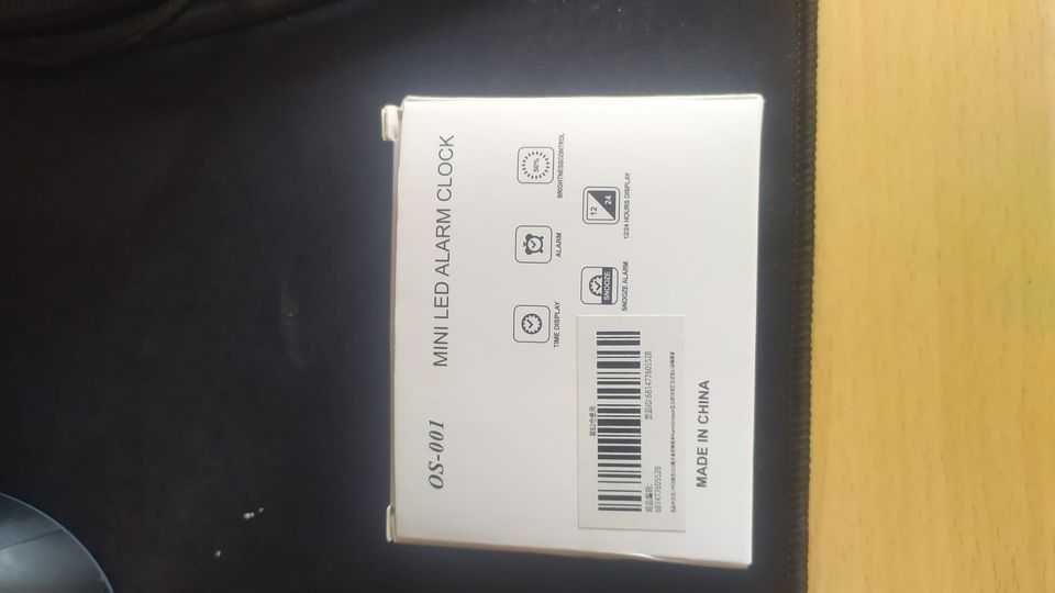 Mini relógio despertador LED