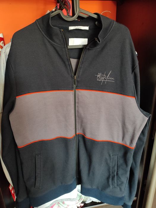 Męska bluza sportowa na zamek