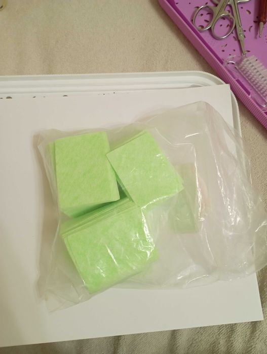 Аксесуари для манікюру