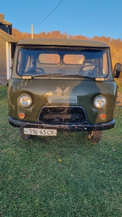 Продам уаз бортовий