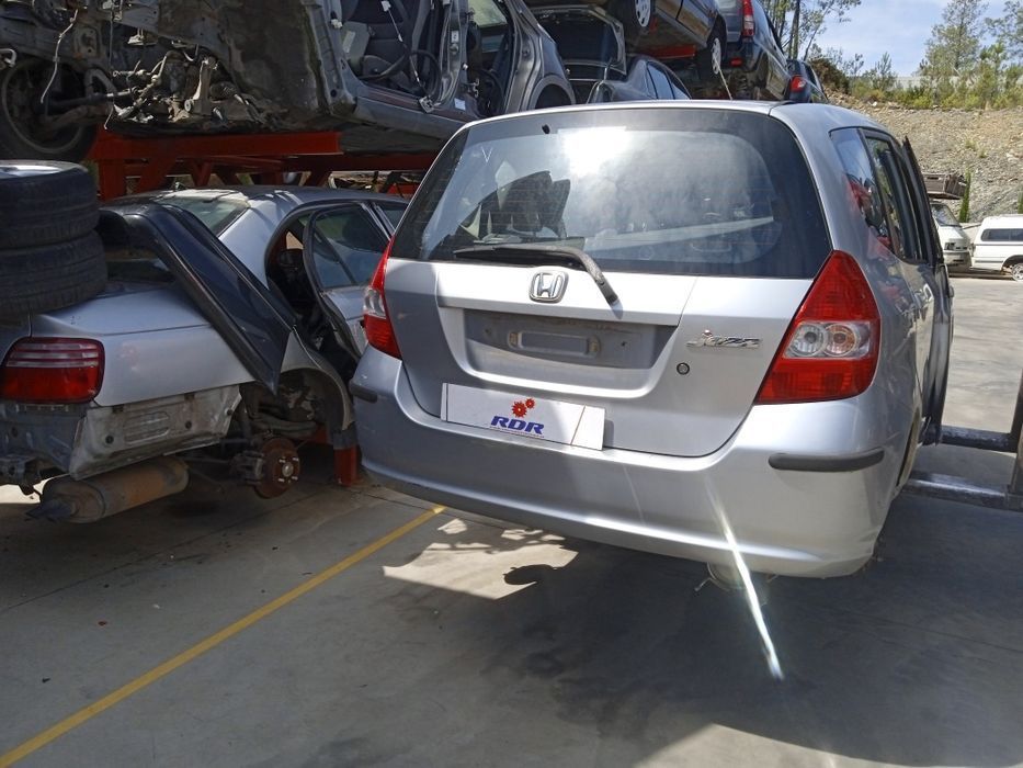 Honda jazz 1.2   .