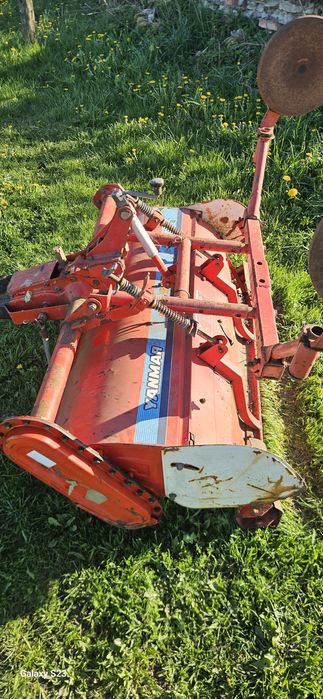 Glebozgryzarka yanmar