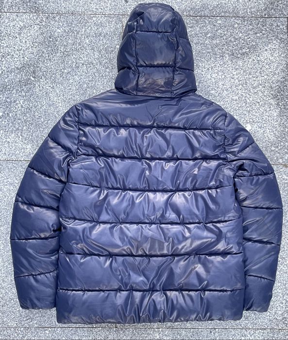 Casaco Bennetton Novo