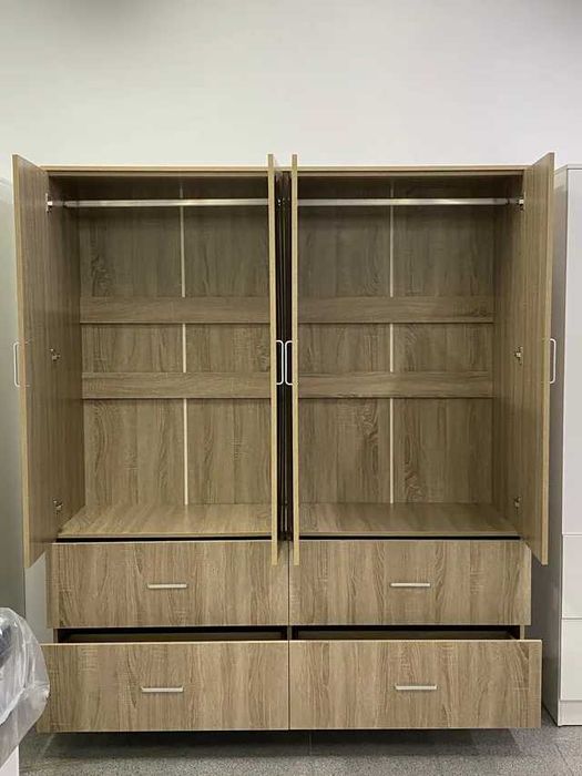 Roupeiros brancos novos de 4 portas - PROMOÇÃO
