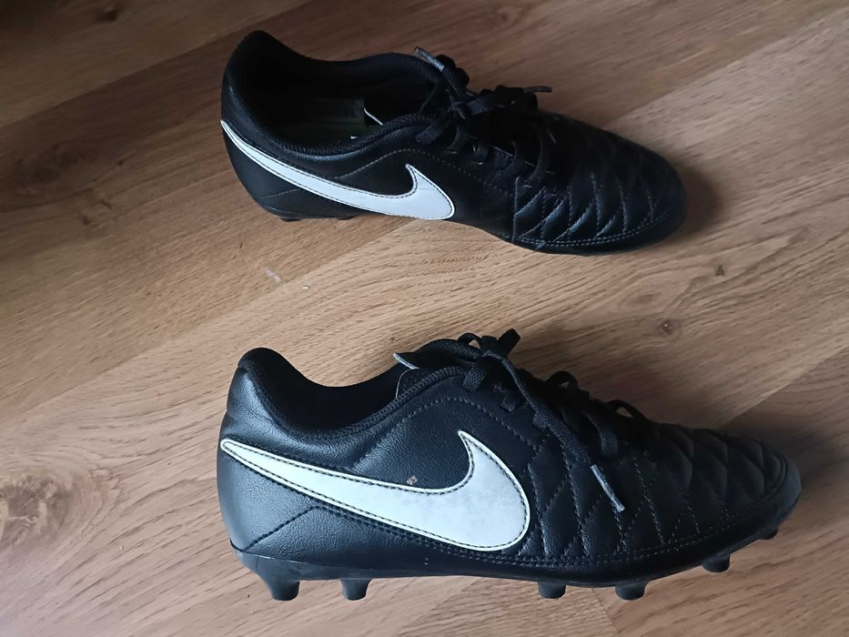 Buty Korki Nike 40