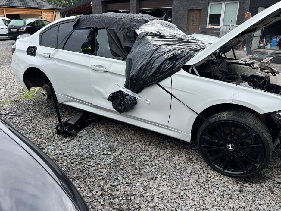 BMW F30 328i 2013