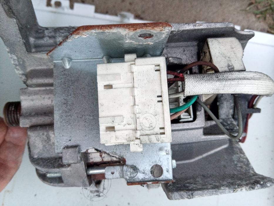 AWE6619 whirlpool мотор двигун