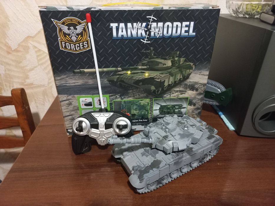 Танк на радіокеруванні