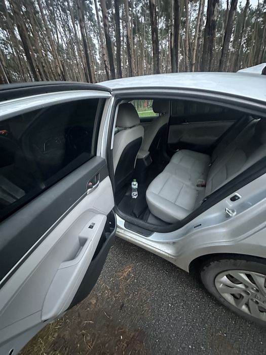 Hyundai Elantra 2017 2.0 акпп