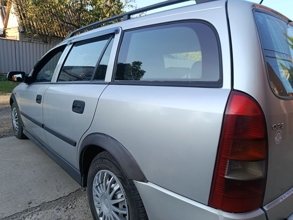 Продам opel astra 1.7 турбодизель