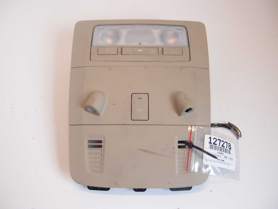 Lampka oświetlenia wnętrza Opel Insignia A 2009r.