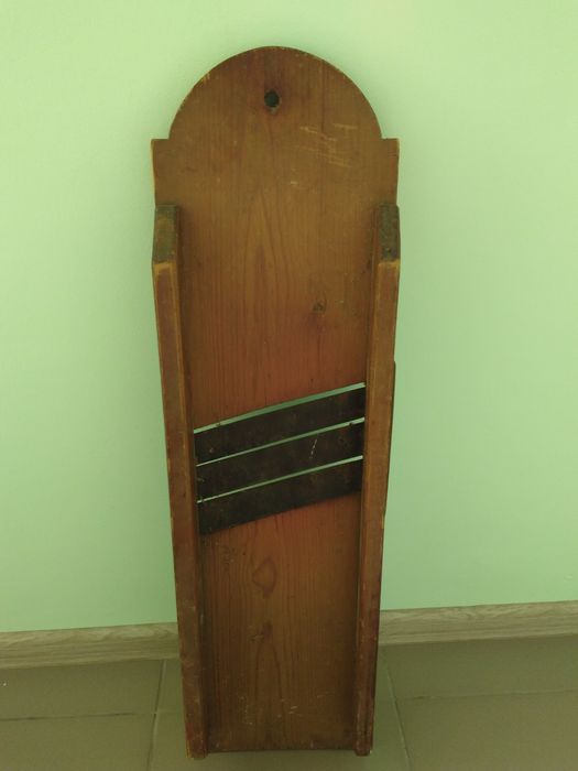 Тёрка шинковница, гнёт для солений