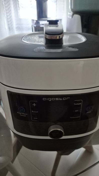 Panela de pressão multifunções