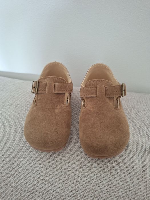 Sprzedam buty nowe (rozmiar 25)
