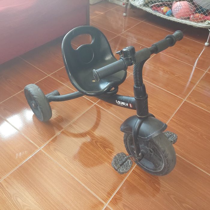 Triciclo de criança