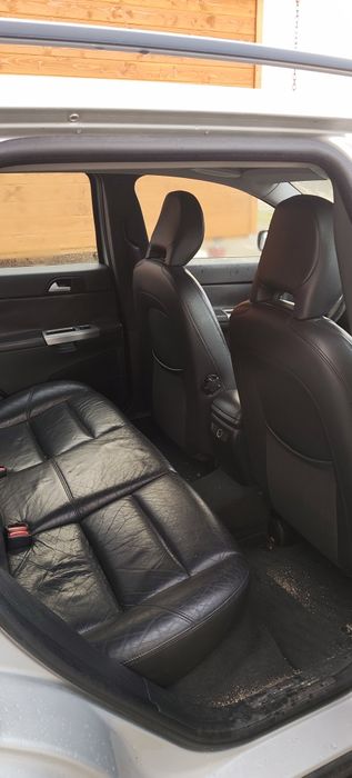 Volvo V50 2.0d 136cv Peças