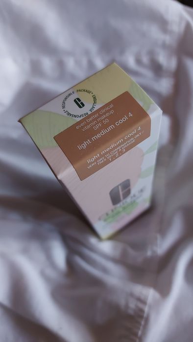 Clinique Even Better Clinical Vitamin Makeup SPF50