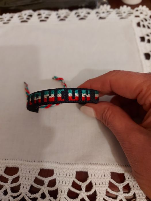 Pulseira Artesanal de "Cancun" - Nova.
