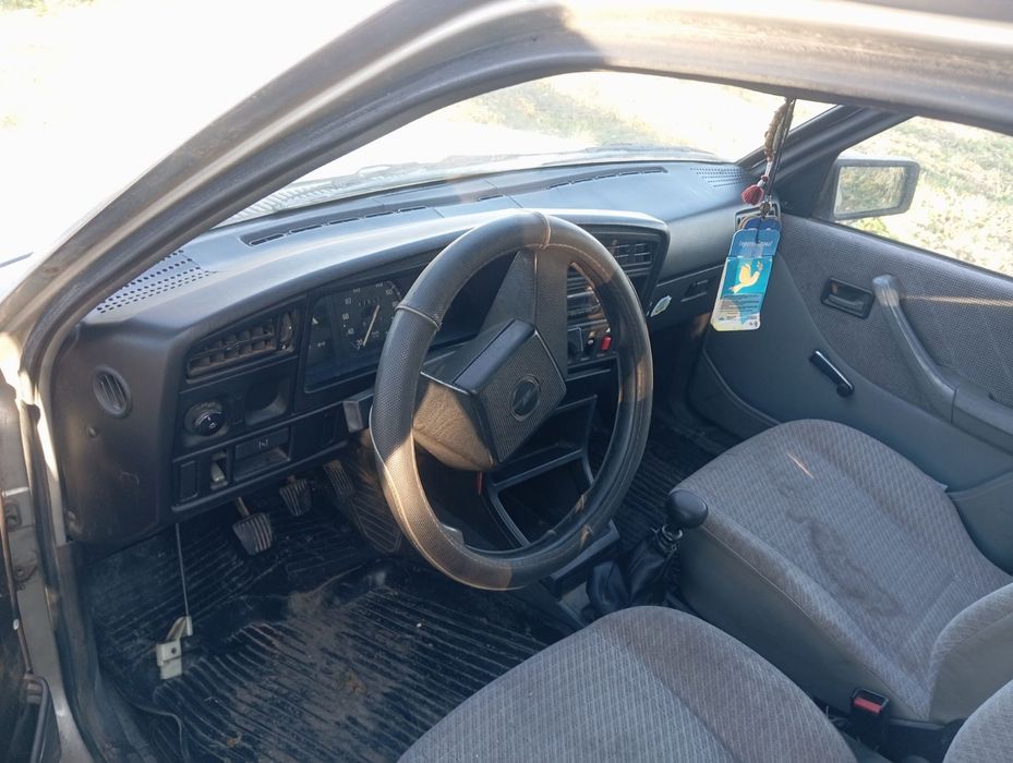 Все під капотом.Opel Ascona 1.7D / Опель Аскона 1.7 дизель