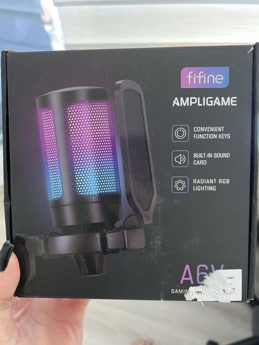 Микрофон FIFINE AmpliGame A6V RGB USB игровой