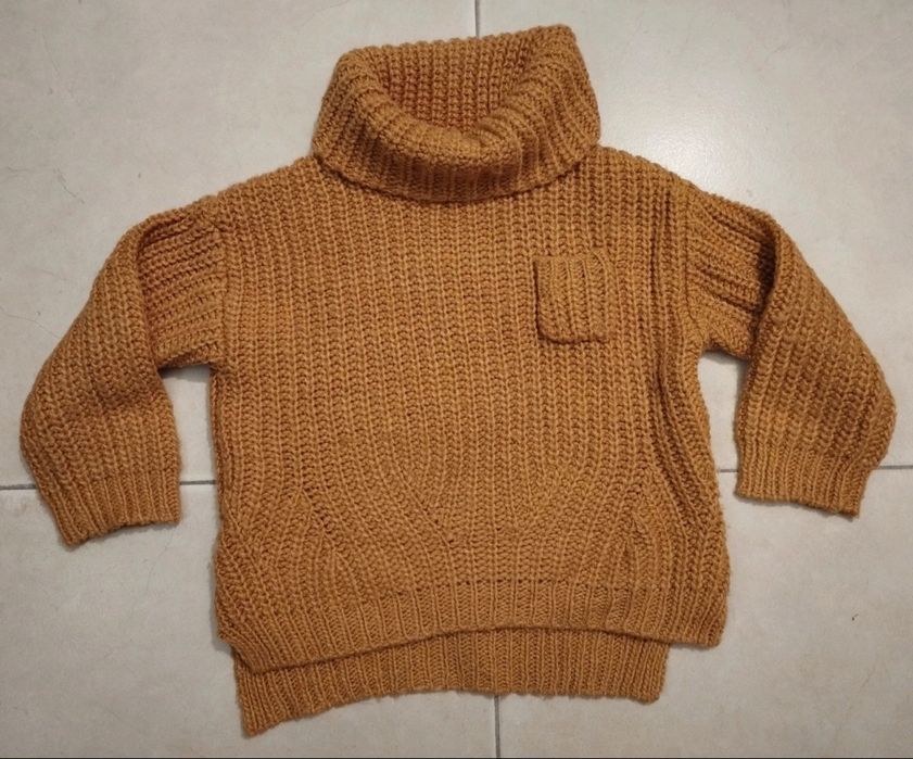 Zara Turtleneck Sweater - 4 Years Old
