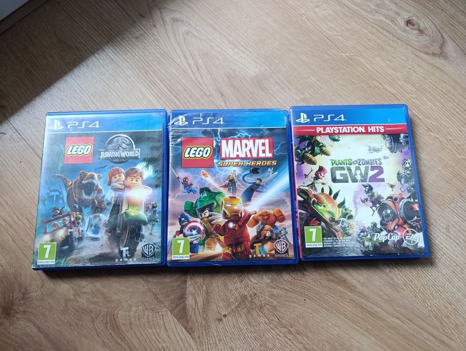 3 gry Ps4, LEGO Jurassic, LEGO Marvel i GW2 Plants vs Zombies