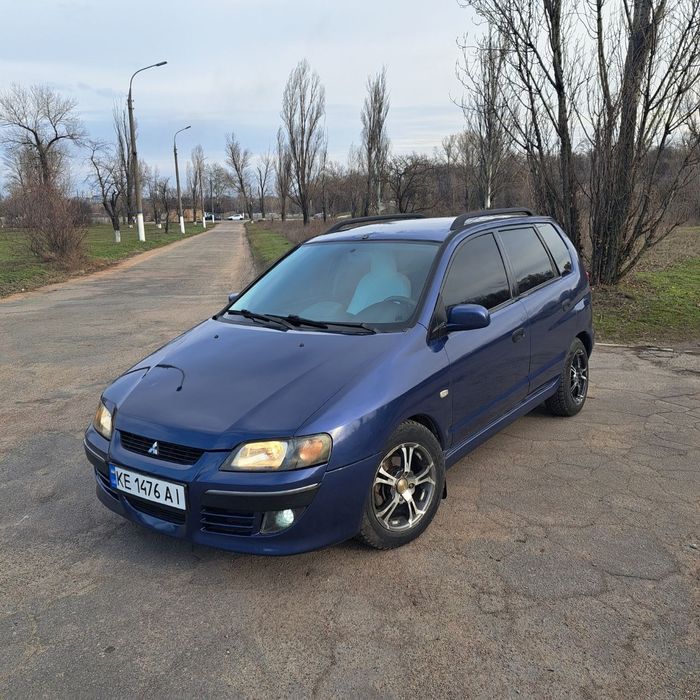 Mitsubishi Space Star 1.6 газ / бенз 2003 год