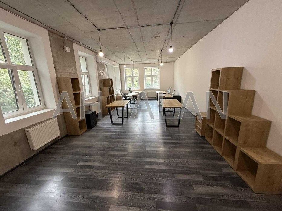 Здам офісне приміщення по Воздвиженська, Поділ