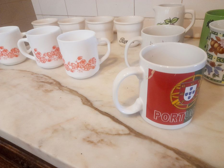 Conjunto de Loiça Utilitária Decorativa