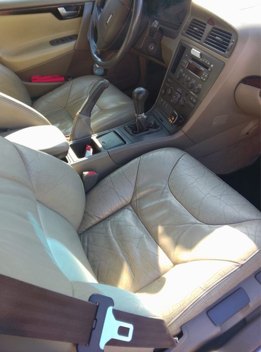 Volvo v70 2.0T 180cvs