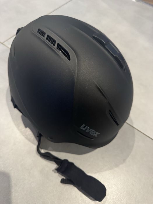 Kask narciarski Uvex