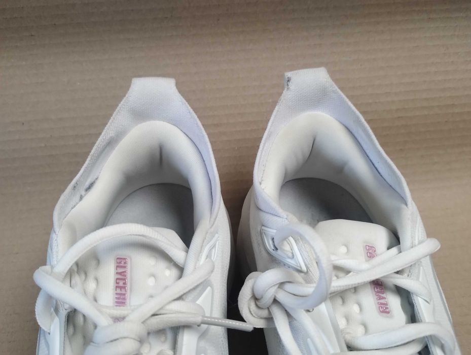 buty sportowe do biegania 40,5  brooks glycerin 23