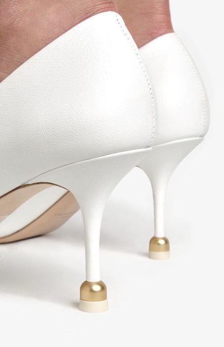 Suknia ślubna i buty - Milla Nova Vanda Novak