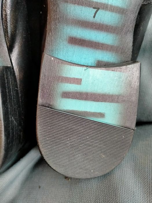 Обувь туфли 40 новые