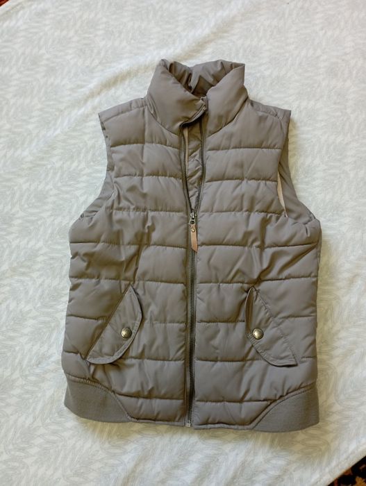 Женская жилетка  H&M
Жилетка