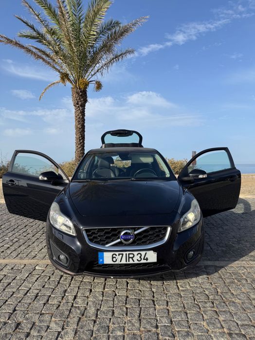 Carro citadino Volvo C30