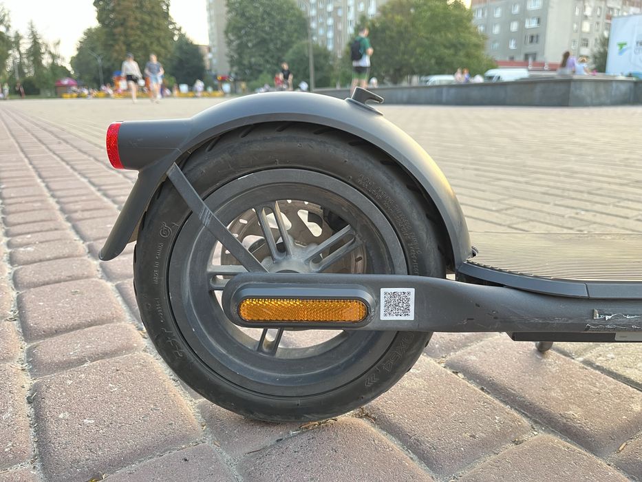 Самокат Xiaomi Electric Scooter 4