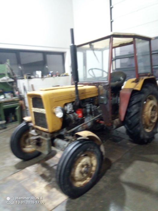 Ciągnik Ursus C-330