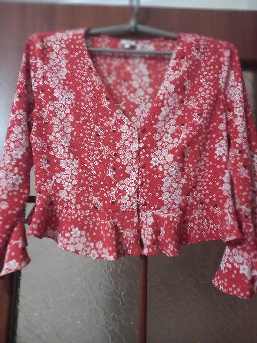 Жіночий топ 42 розмір