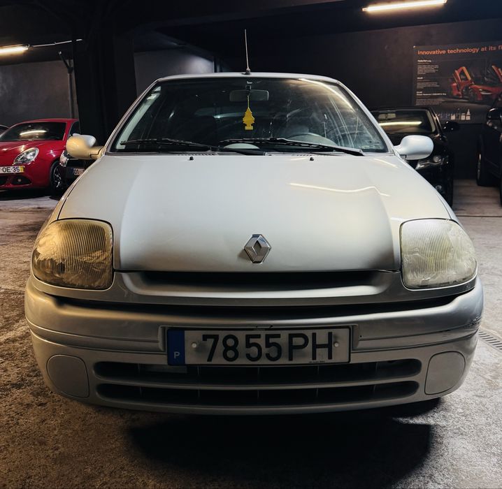 Renault Clio II - 1200 Gasolina