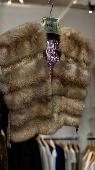 Шикарна жилетка , НОВА, із Хутра Соболя , Соболь, SOBOL