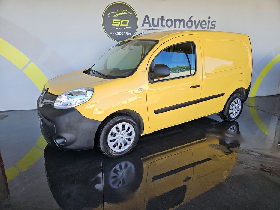 Renault kangoo impecável ano 2018