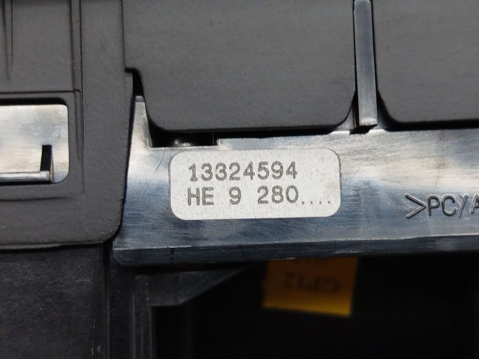 Display - OPEL Insignia A (G09) | 08 - 17