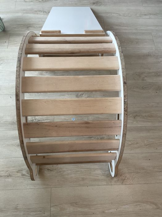 Bujak ze zjeżdżalnią Montesori