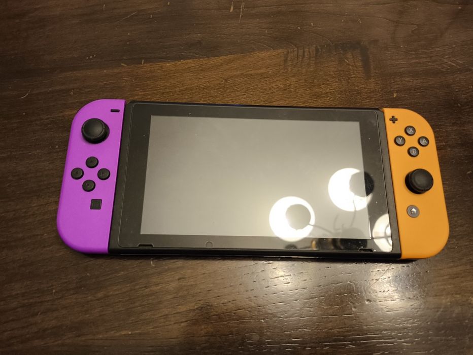 Consola Nintendo Switch Primeiros Modelos Usada