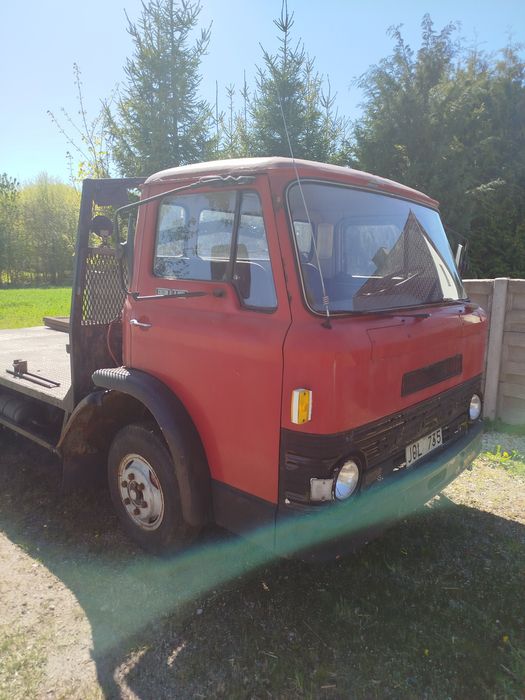 Zabytkowy Ford CUSTOM D0607 autolaweta zamienię