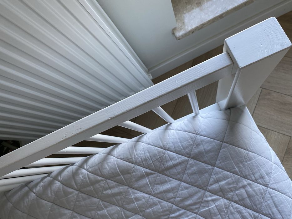 Drewniane łóżko dziecięce Beddy 70x140 materac akcesoria